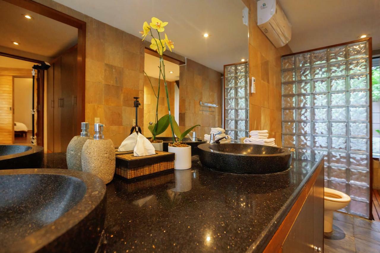 Seminyak Villa Kalyca Zewnętrze zdjęcie